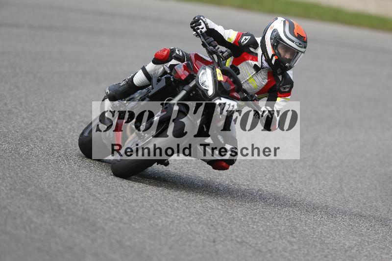 /53 16.09.2025 Track Day Domi Aegerter ADR/Gruppe gelb/111